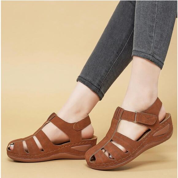 Closed Toe Wedge Sandal- Size 9.5 - Picture 2 of 7